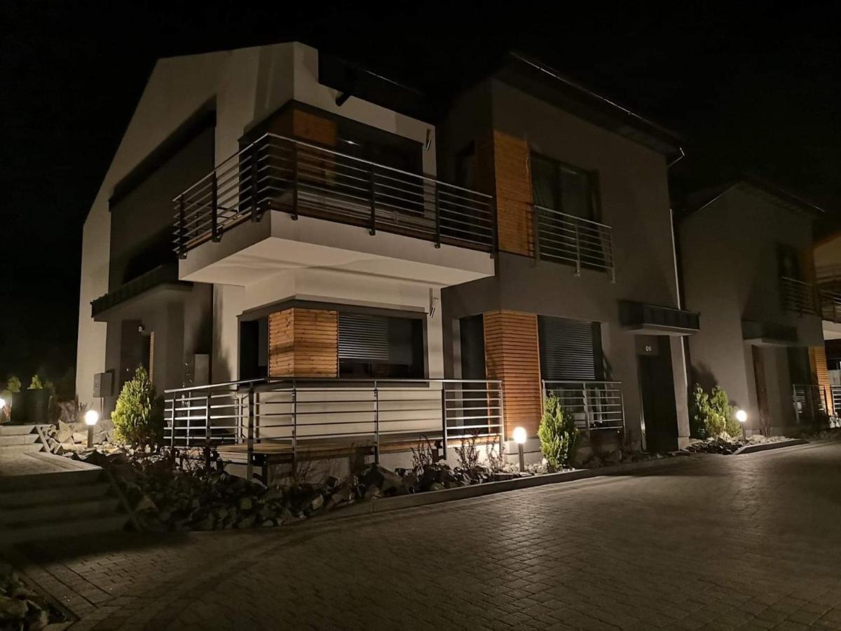 Apartamenty "Kwiaty Nocy" I "W Krainie Mchu" - فيسلا المظهر الخارجي الصورة